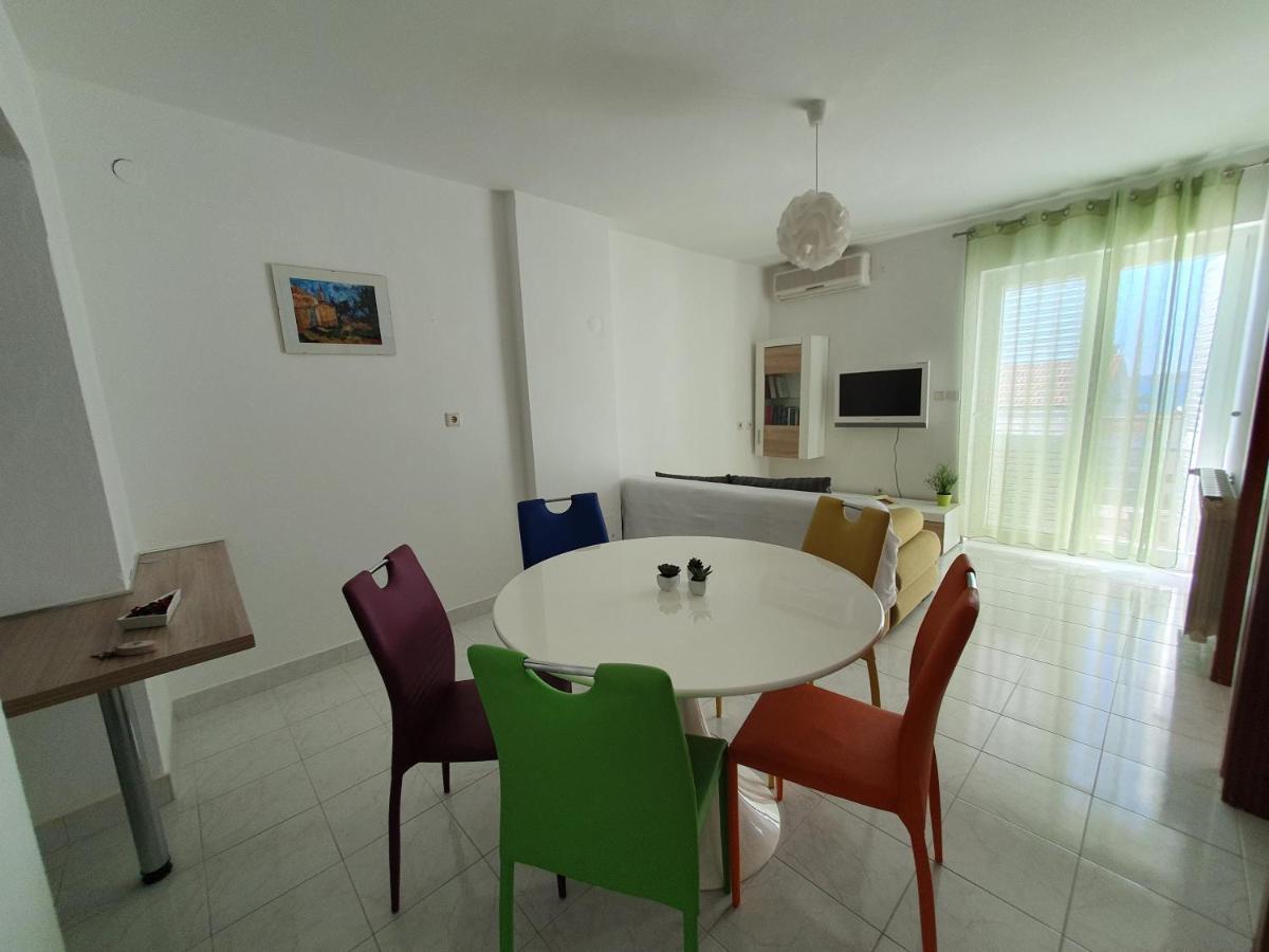 Apartmani Alta Krk Town Exterior foto
